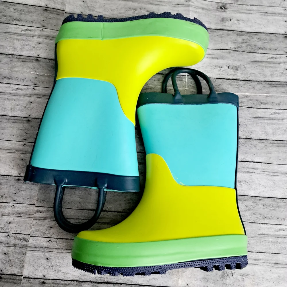 Cat & Jack Kids' Blue and Green Rain Boots